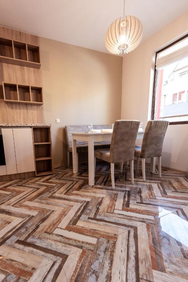Bright 1Bdr Apartment With A Balcony صوفيا المظهر الخارجي الصورة